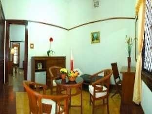 Rumah Ebo Bandung Bagian luar foto