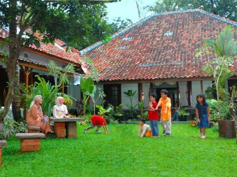 Rumah Ebo Bandung Bagian luar foto